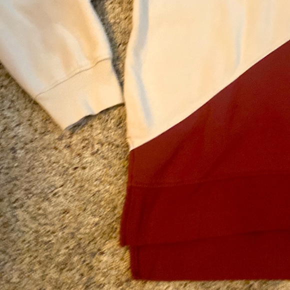 Sweatshirt - Picture 3 of 10